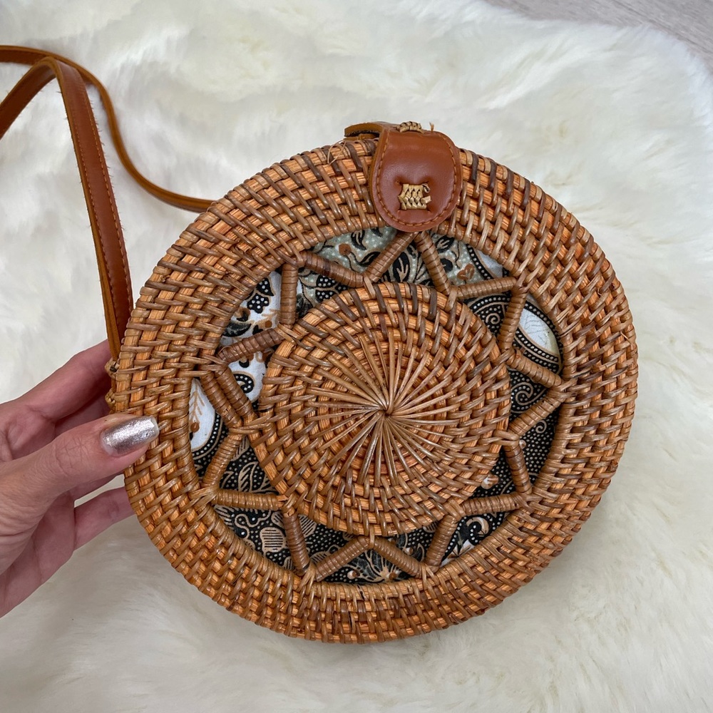 Brown Rattan Round Bag - Picture 6 of 6